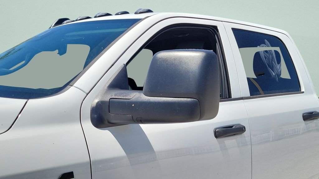 New 2026 Bright White Clear-Coat Exterior Paint RAM Tradesman image 26