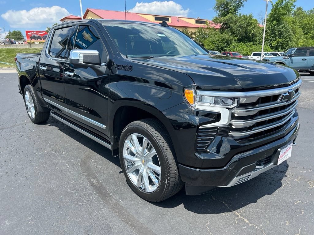 New 2026 Black Chevrolet High Country image 3