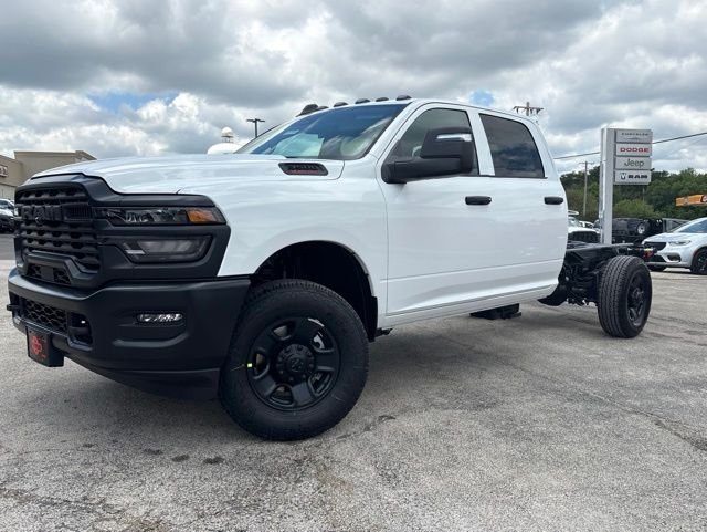 2026 RAM 3500 Tradesman 4X4 Crew Cab's photo