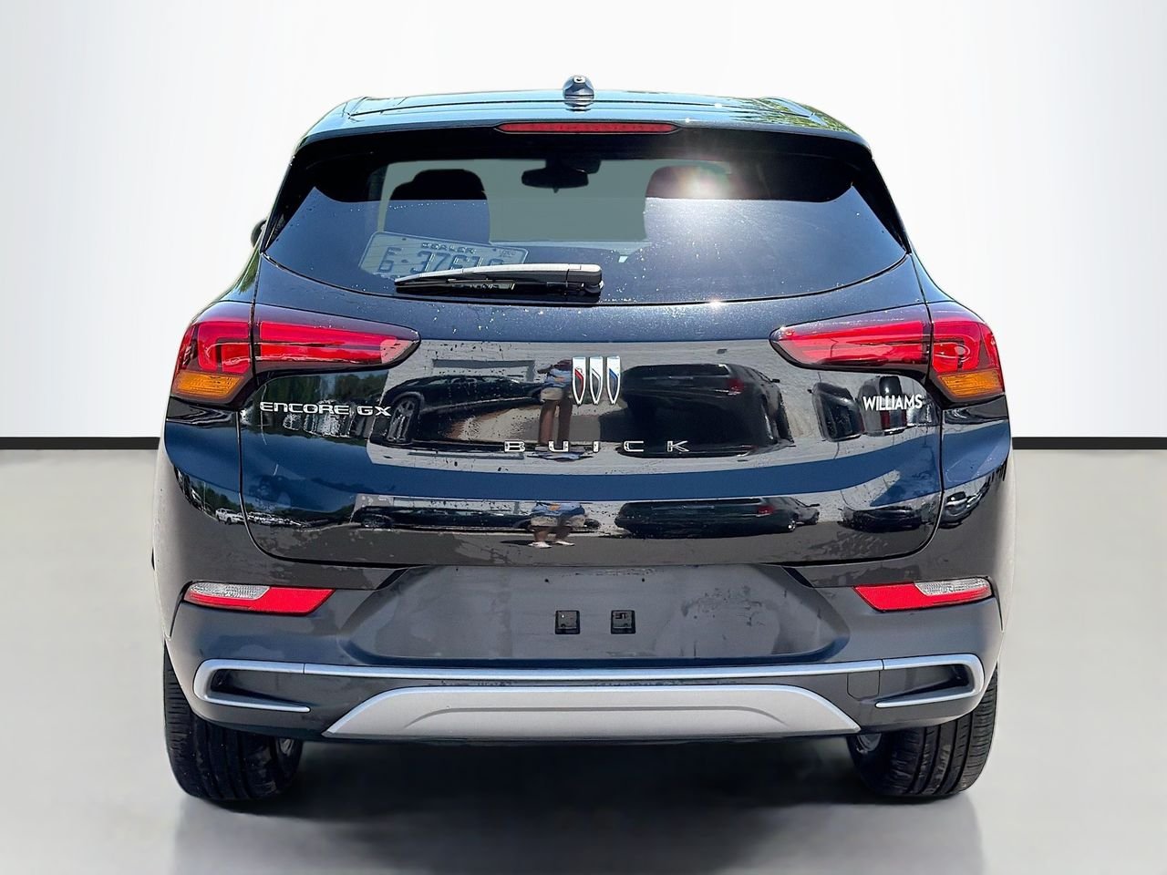 Used 2025 Black Buick Preferred image 6