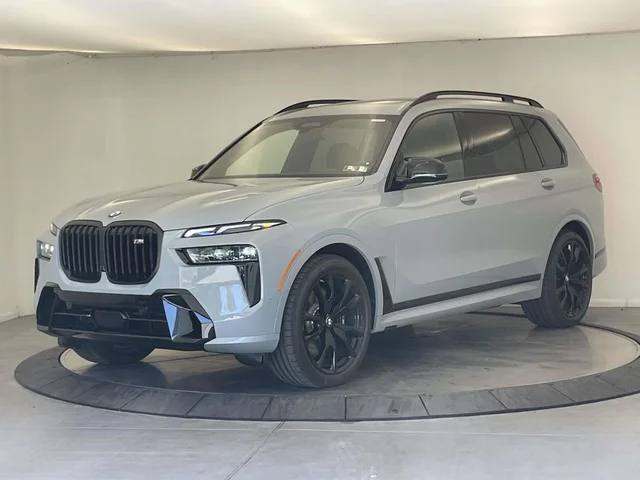2027 BMW X7 M60i