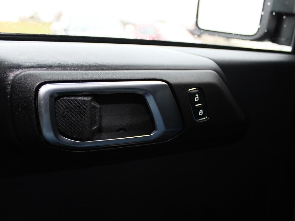 Used 2025 Gray Ford Badlands image 27