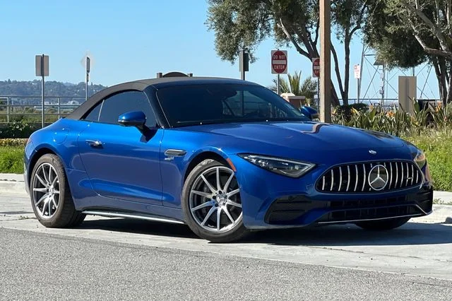 Used 2023 Starling Blue Metallic Mercedes-Benz SL 43 AMG® image 10