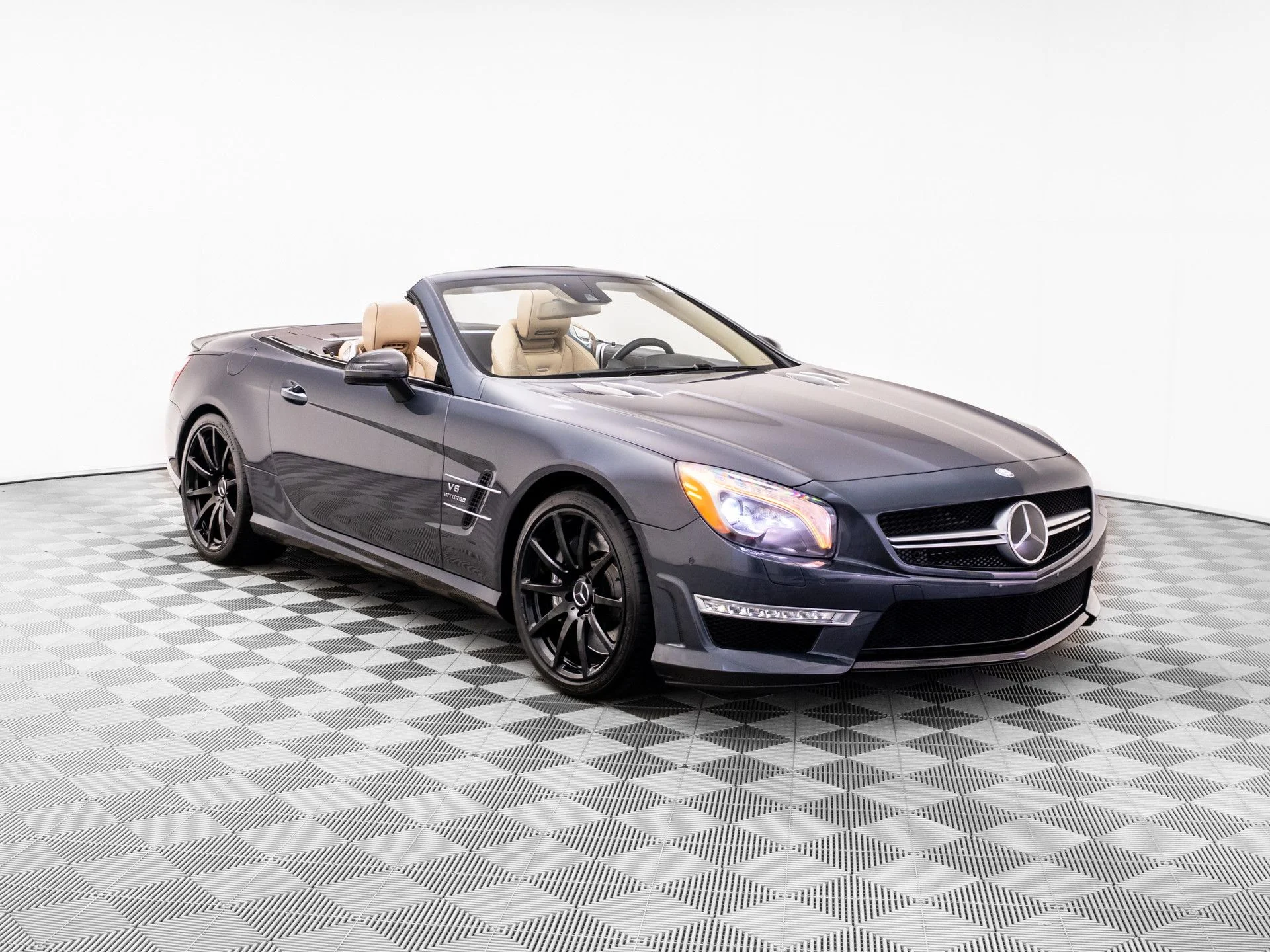 Used 2013  Mercedes-Benz SL 63 AMG® image 8