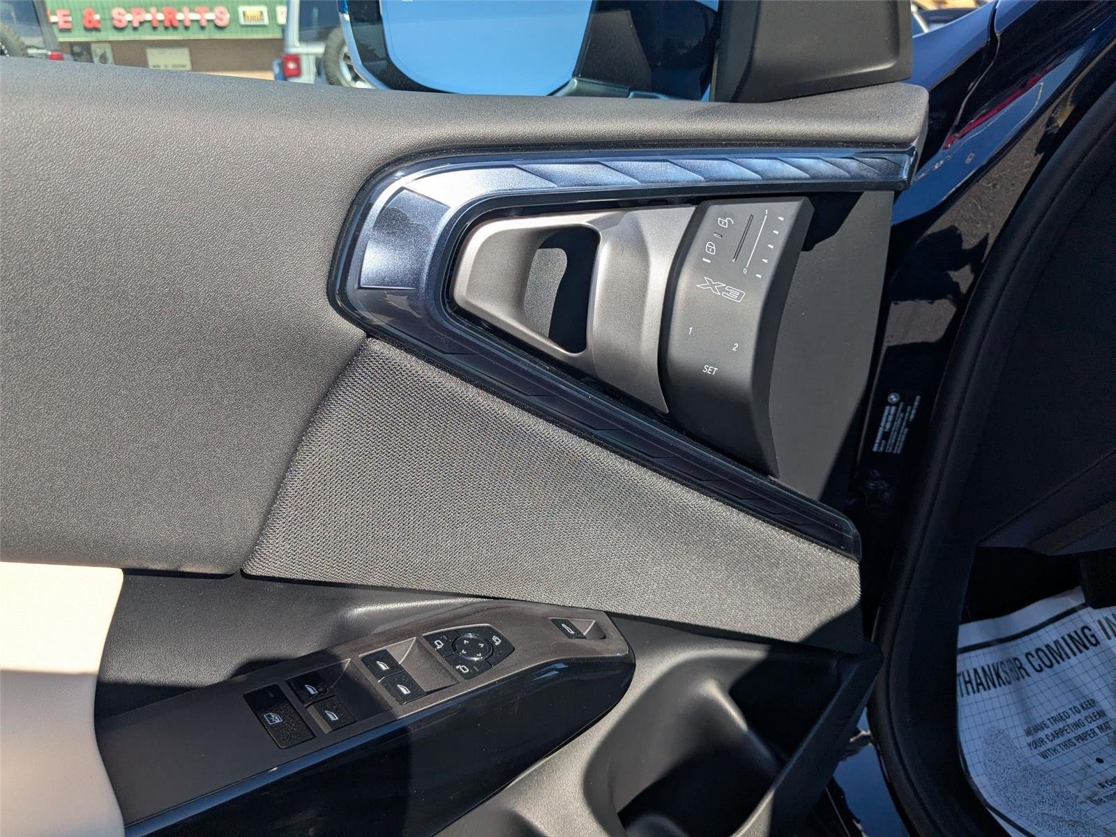 New 2026 Tanzanite Blue II Metallic BMW 30 xDrive image 11