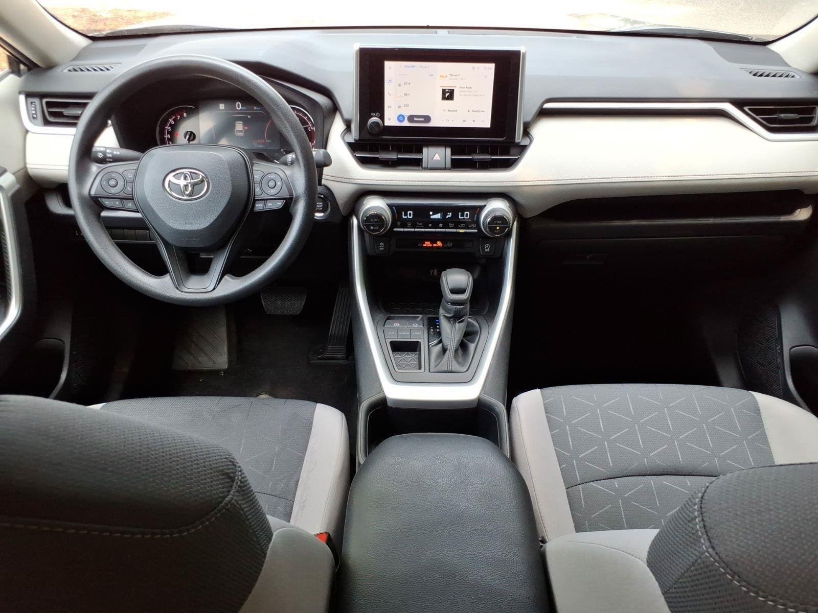 Used 2024 Magnetic Gray Metallic Toyota XLE image 27
