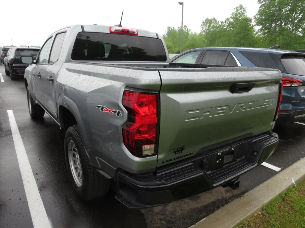Used 2024 Gray Chevrolet Work Truck image 14