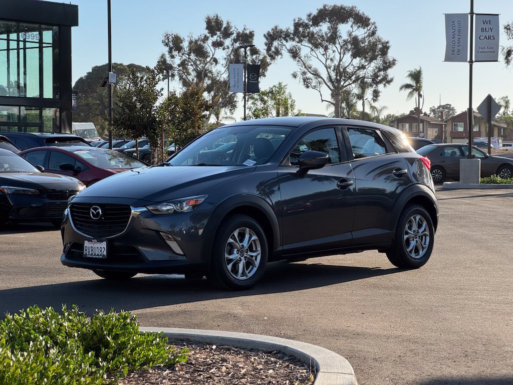 Used 2016 Gray Mazda Touring image 6