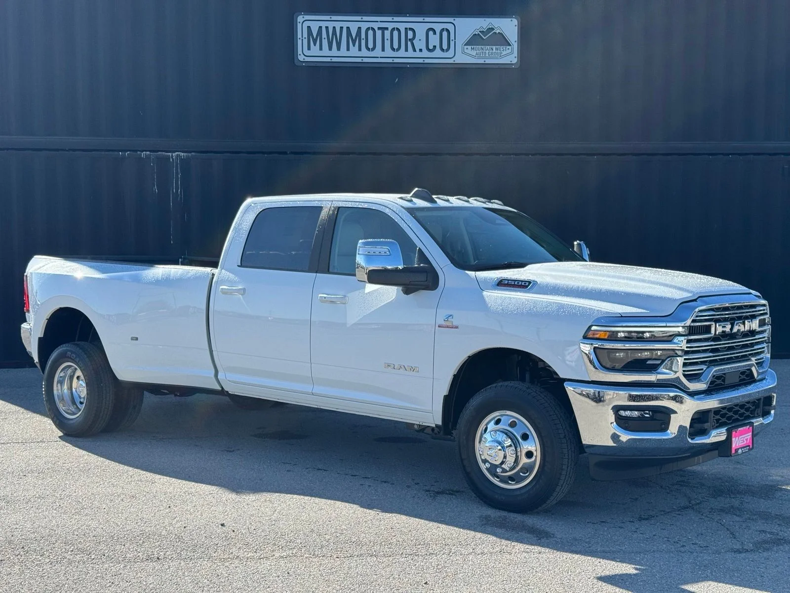 New 2026 Bright White Clear-Coat Exterior Paint RAM Laramie image 1