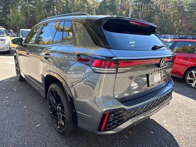 New 2026 Gray Volkswagen 2.0T SE R-Line Black image 5