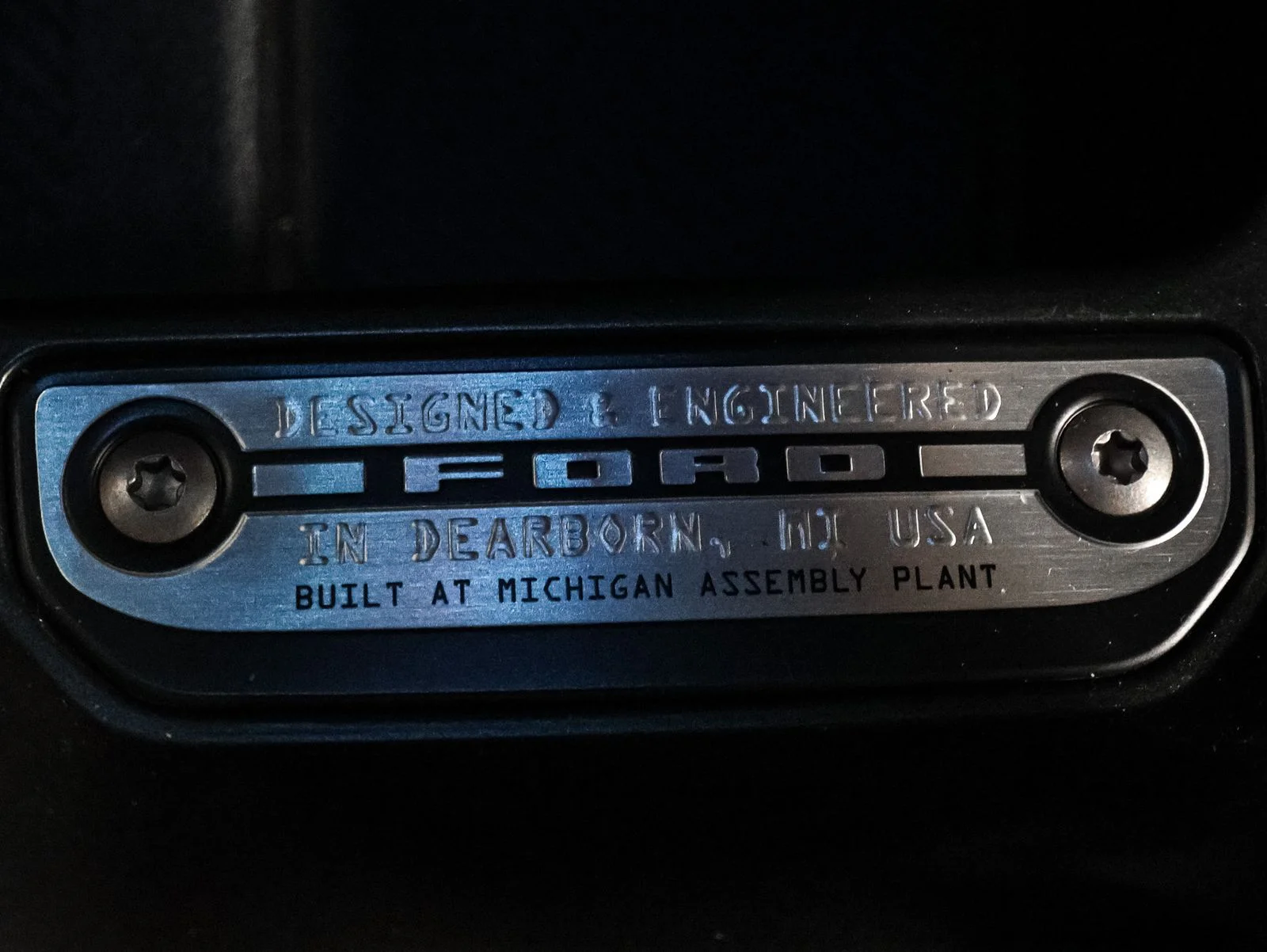 New 2026 Avalanche Gray Ford Badlands® image 35
