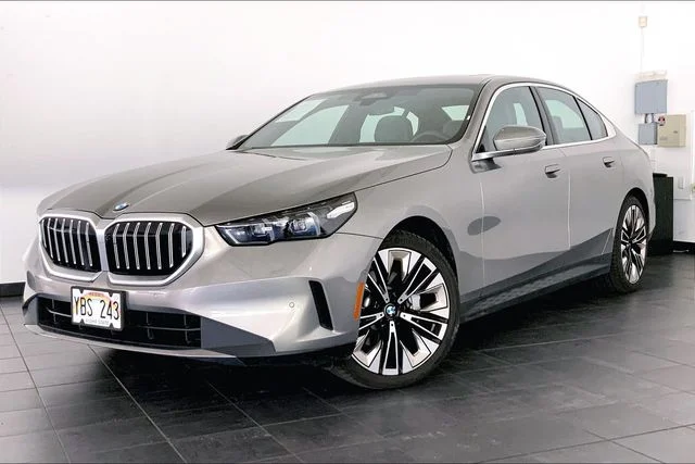 2026 BMW 5 Series 530i Sedan's photo