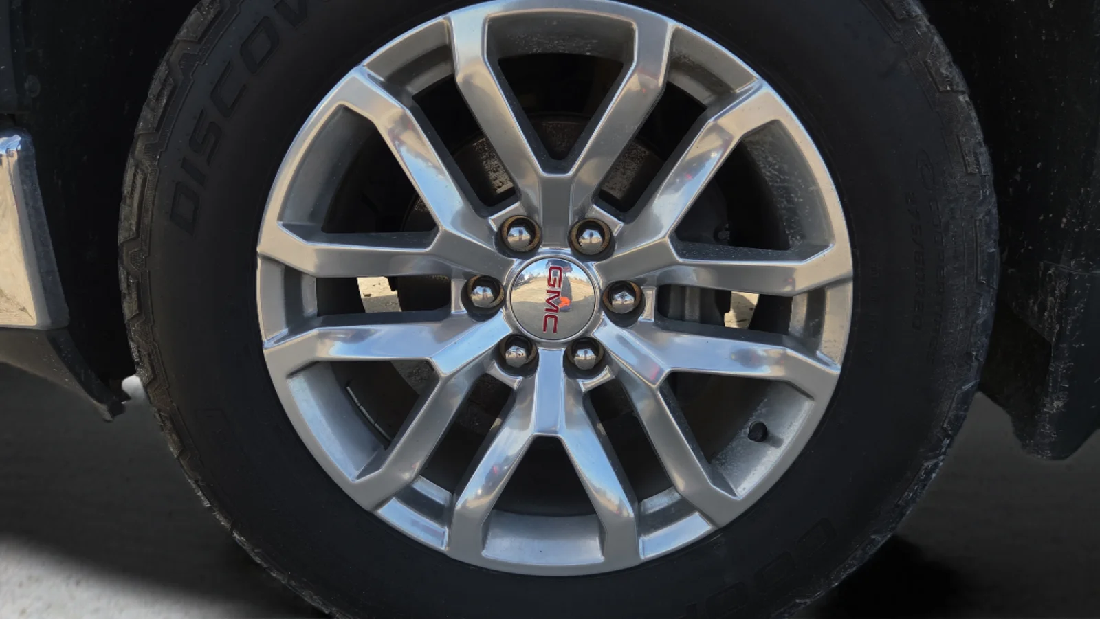 Used 2019 Red GMC SLT image 43