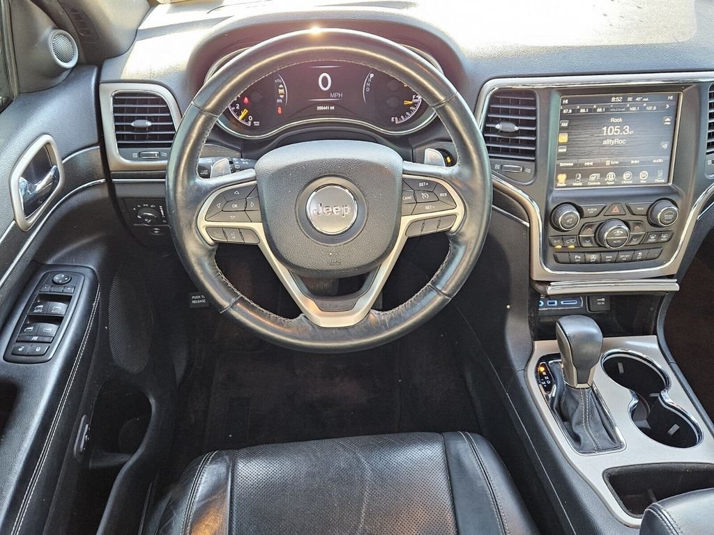 Used 2016 Silver Jeep Limited image 7