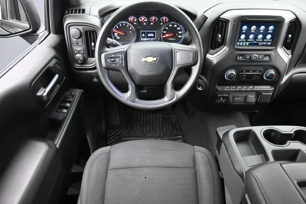 Used 2024 Black Chevrolet Custom image 14
