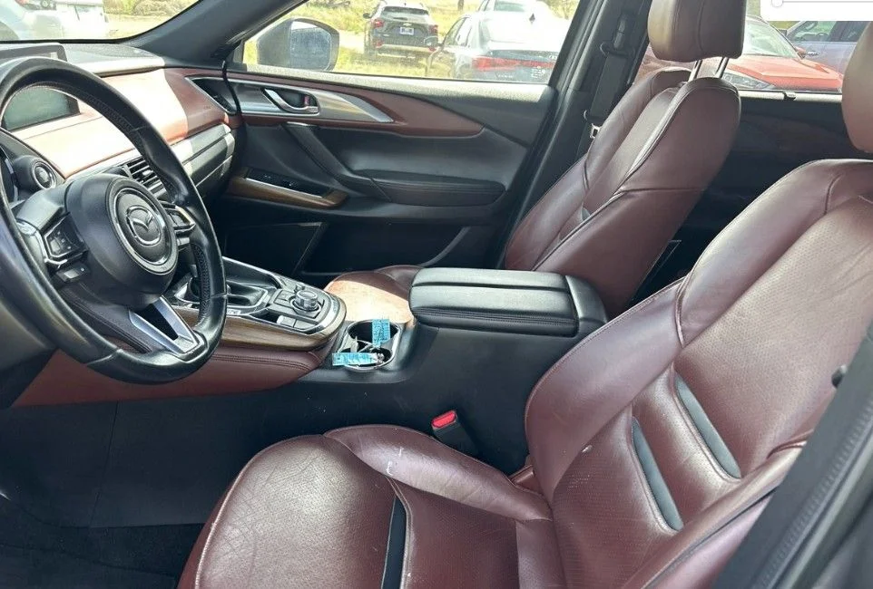 Used 2017 Gray Mazda Signature image 3