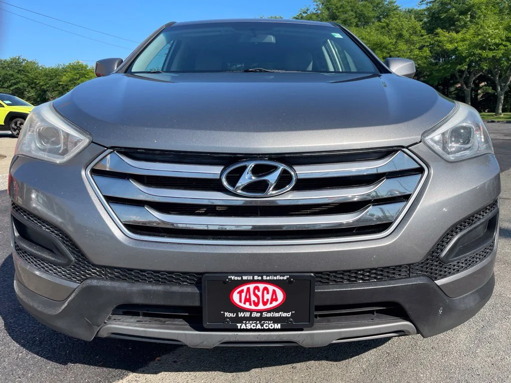 Used 2015 Gray Hyundai Base image 6