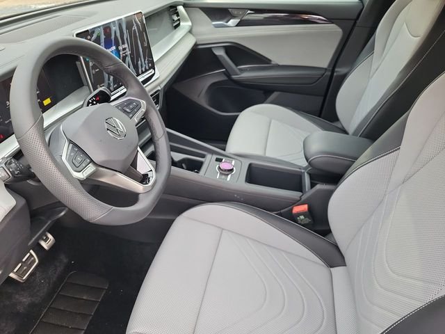 2026 Volkswagen Tiguan SE R-LINE BLACK - Photo 11