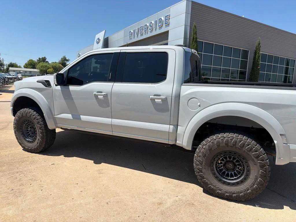 Used 2023 White Ford Raptor image 1