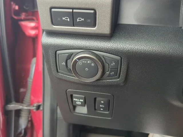 Used 2019 Red Ford Raptor image 24