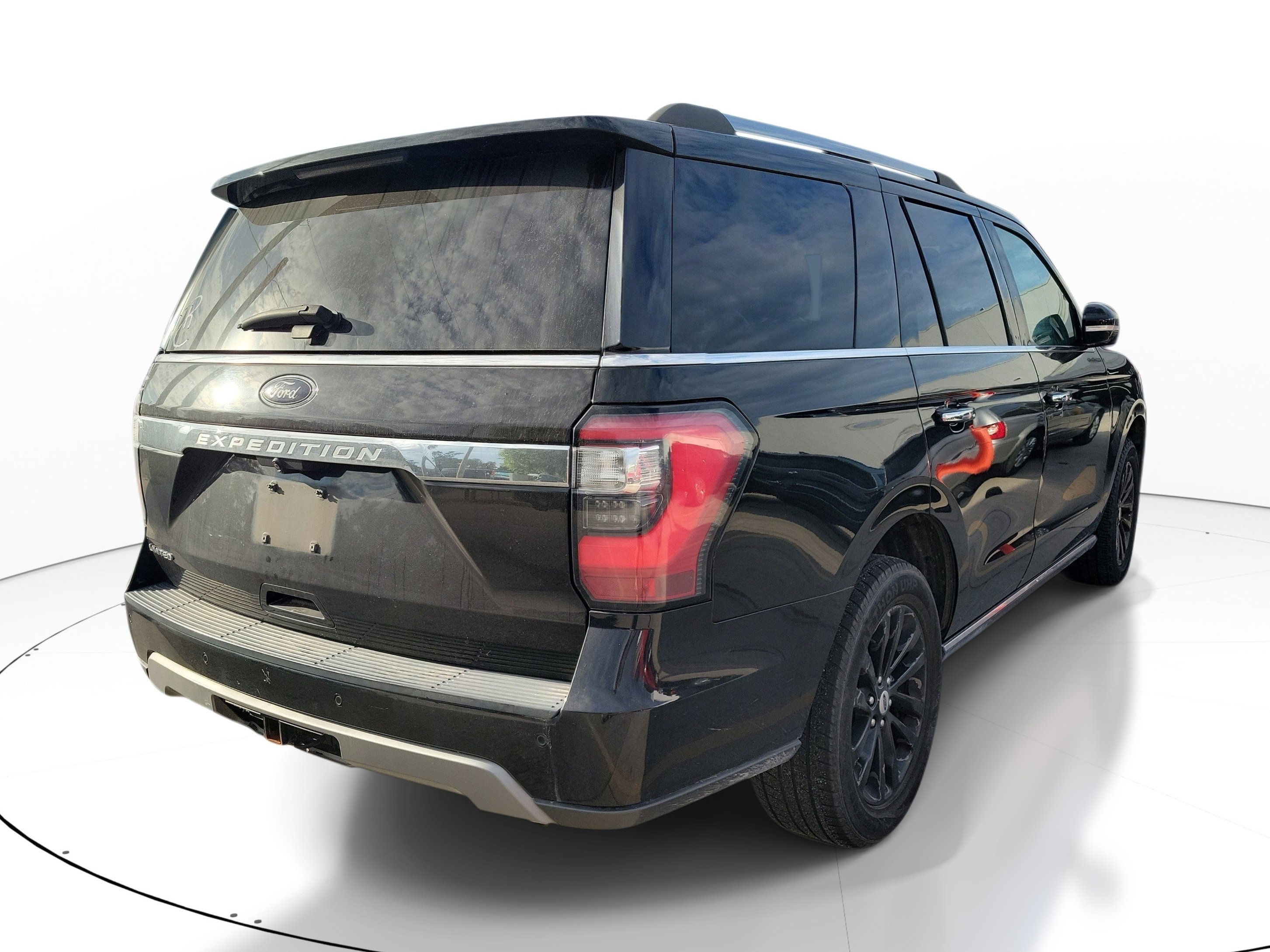 Used 2020 Black Ford Limited image 6
