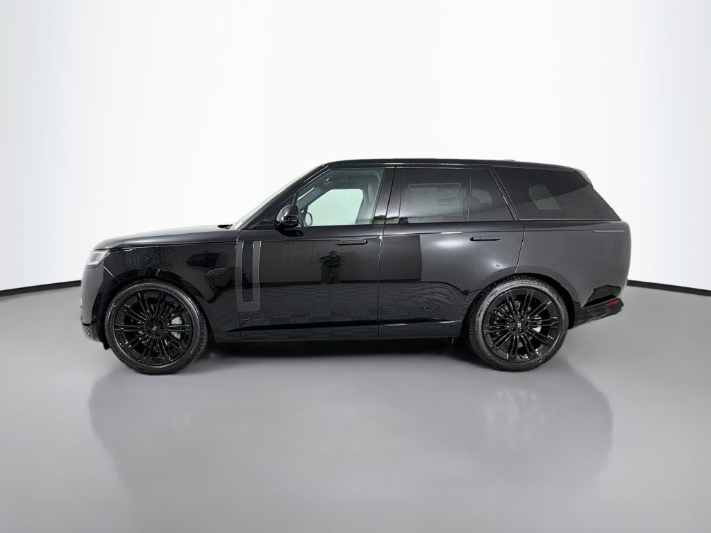 New 2027 Santorini Black Land Rover SE image 8