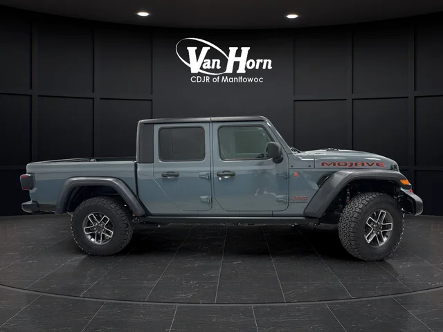 Used 2024 Anvil Clear Coat Jeep Mojave image 8