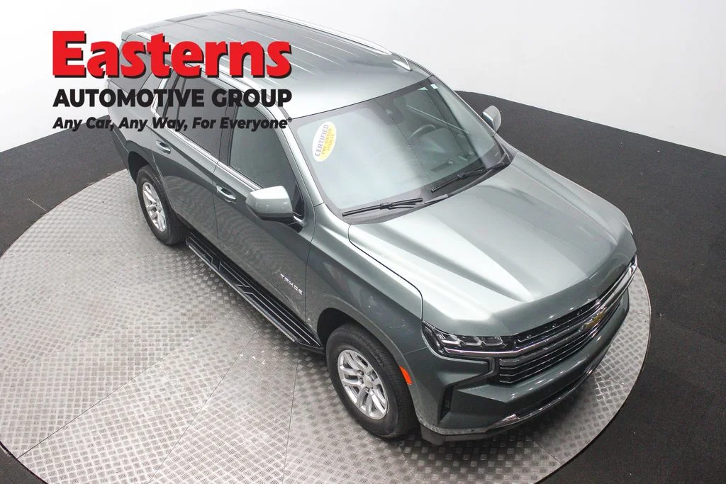 Used 2024 Green Chevrolet LT image 3