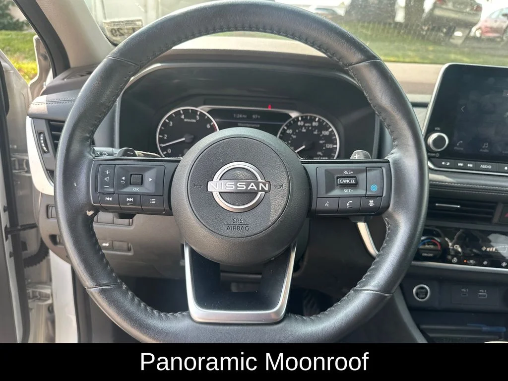 Used 2023 White Nissan SV image 11