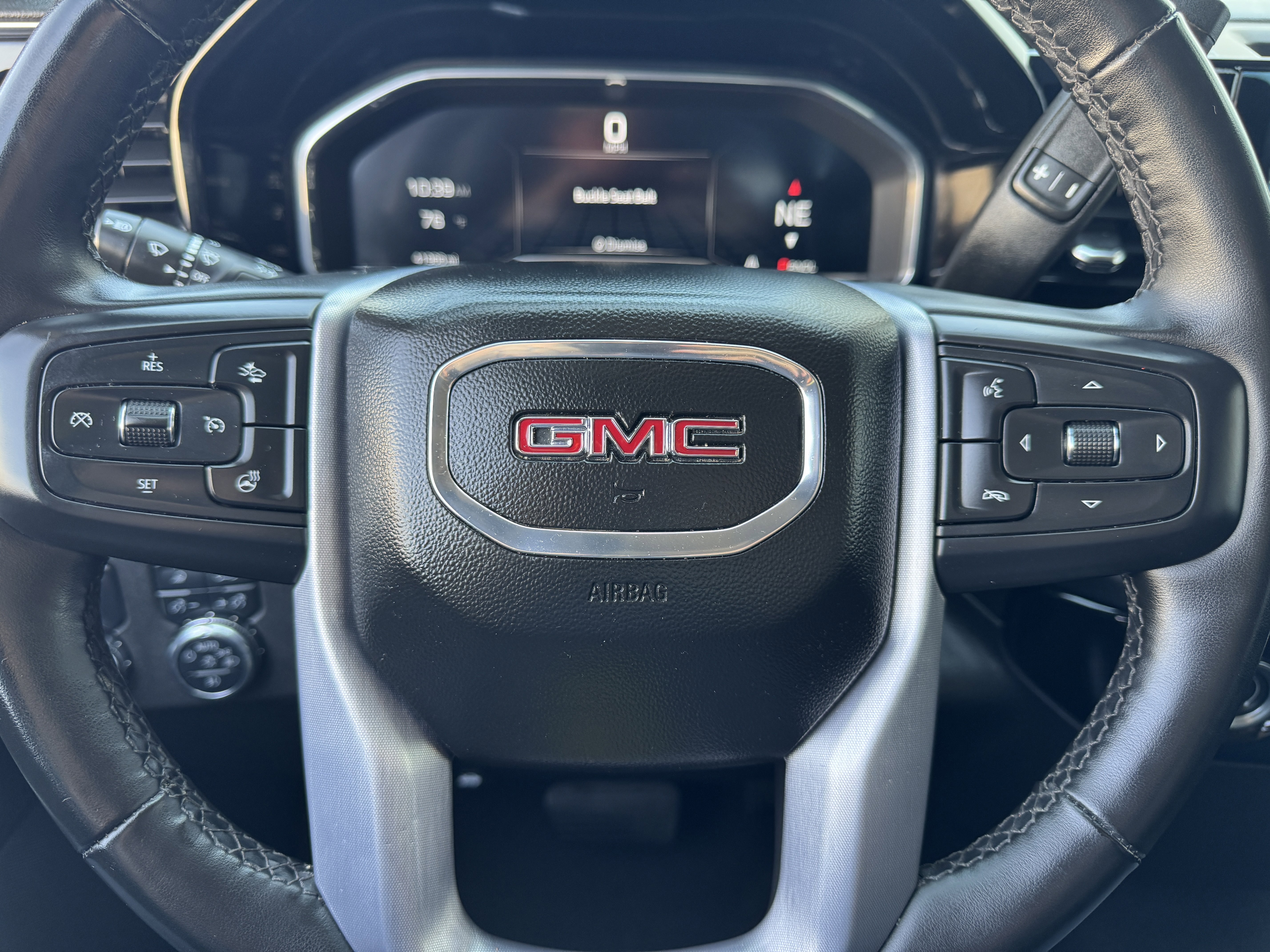 2024 GMC Sierra 1500 SLT - Photo 35