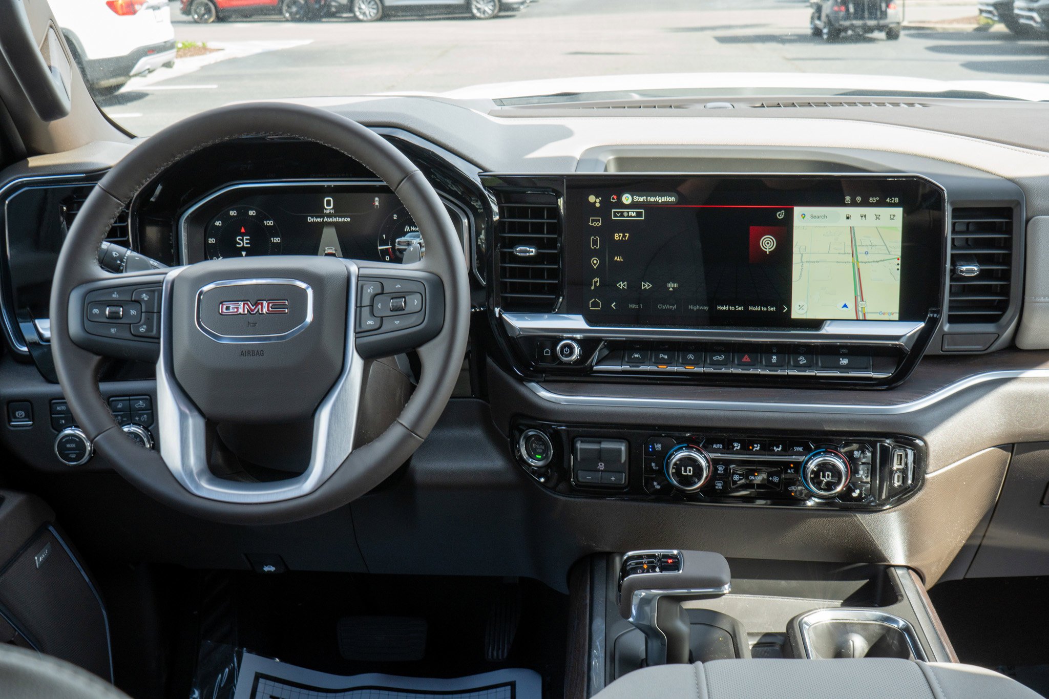 2026 GMC Sierra 1500 SLT - Photo 14
