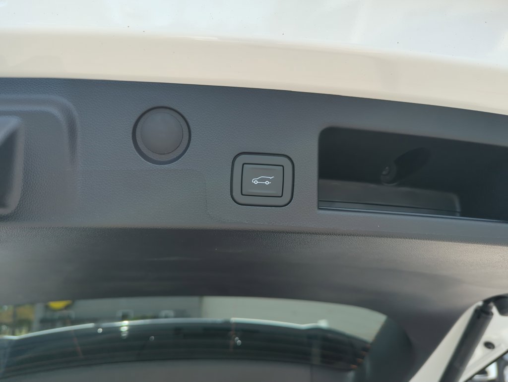 2026 GMC Terrain AT4 - Photo 29