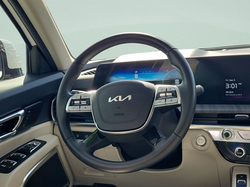 2023 Kia Telluride SX - Photo 12