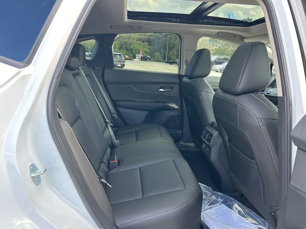 2026 Nissan Murano SL - Photo 47