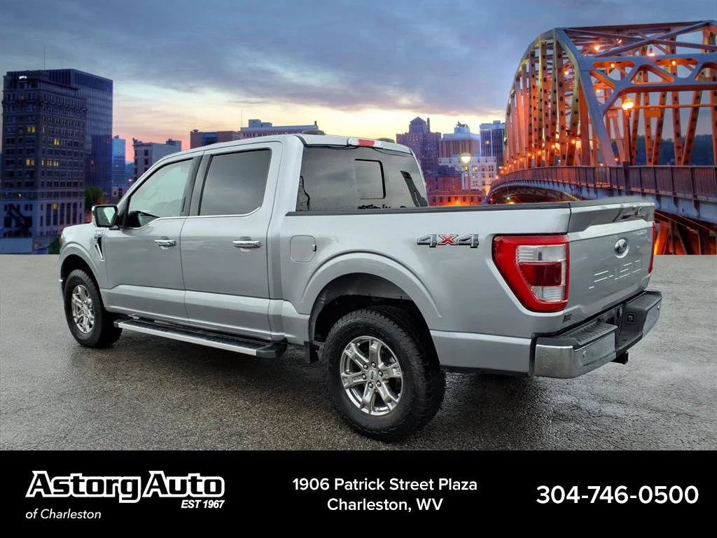 Used 2023 Iconic Silver Metallic Ford LARIAT image 5