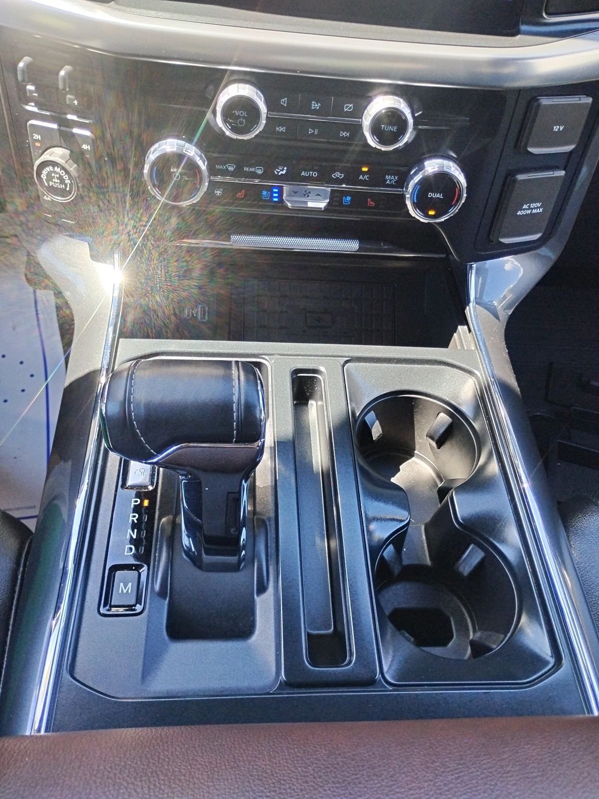 Used 2023 Gray Ford Lariat image 22