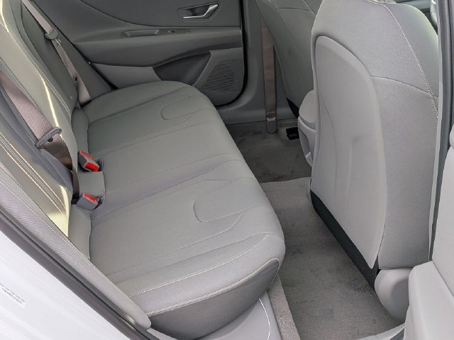2026 Hyundai Elantra SEL Sport - Photo 24
