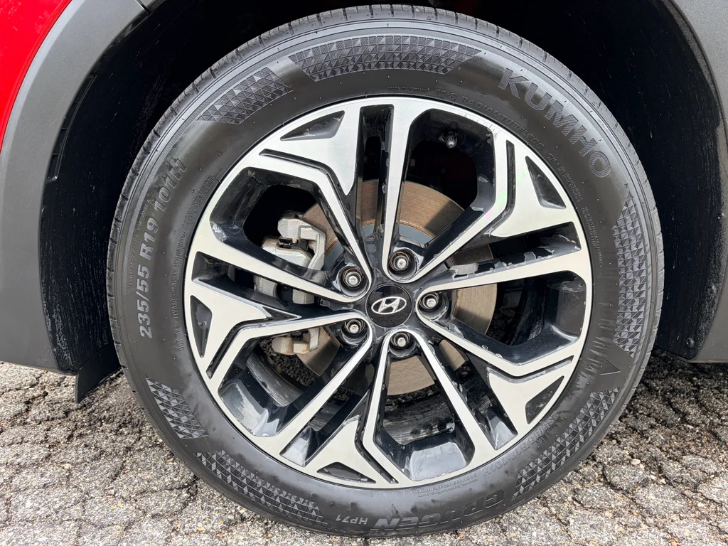 Used 2019 Scarlet Red Hyundai Ultimate image 10
