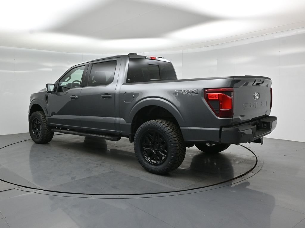 New 2026 Carbonized Gray Metallic Ford XLT image 6