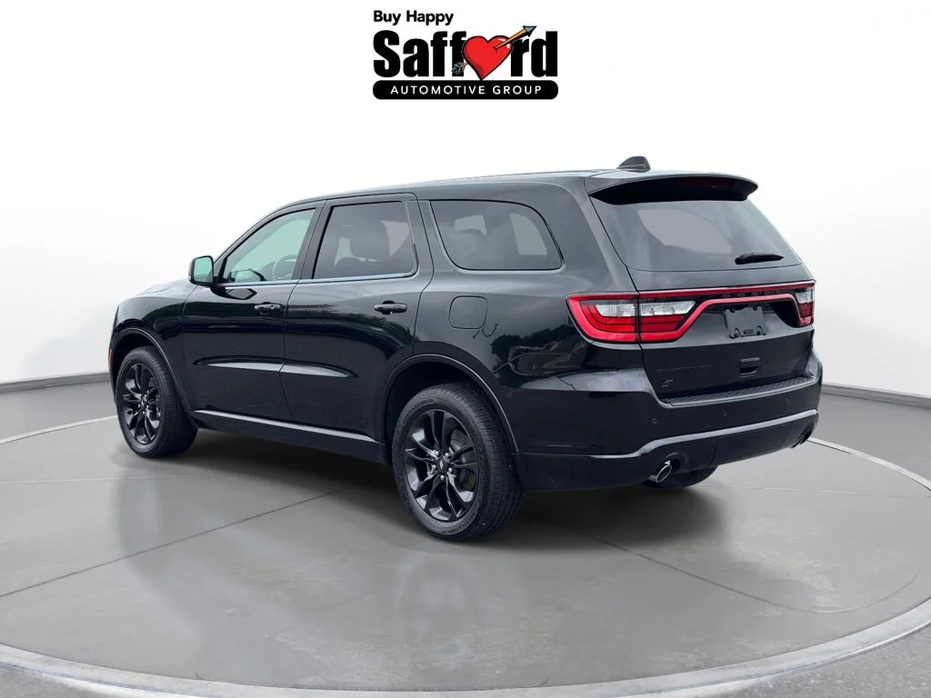 Used 2022 Black Dodge SXT image 5
