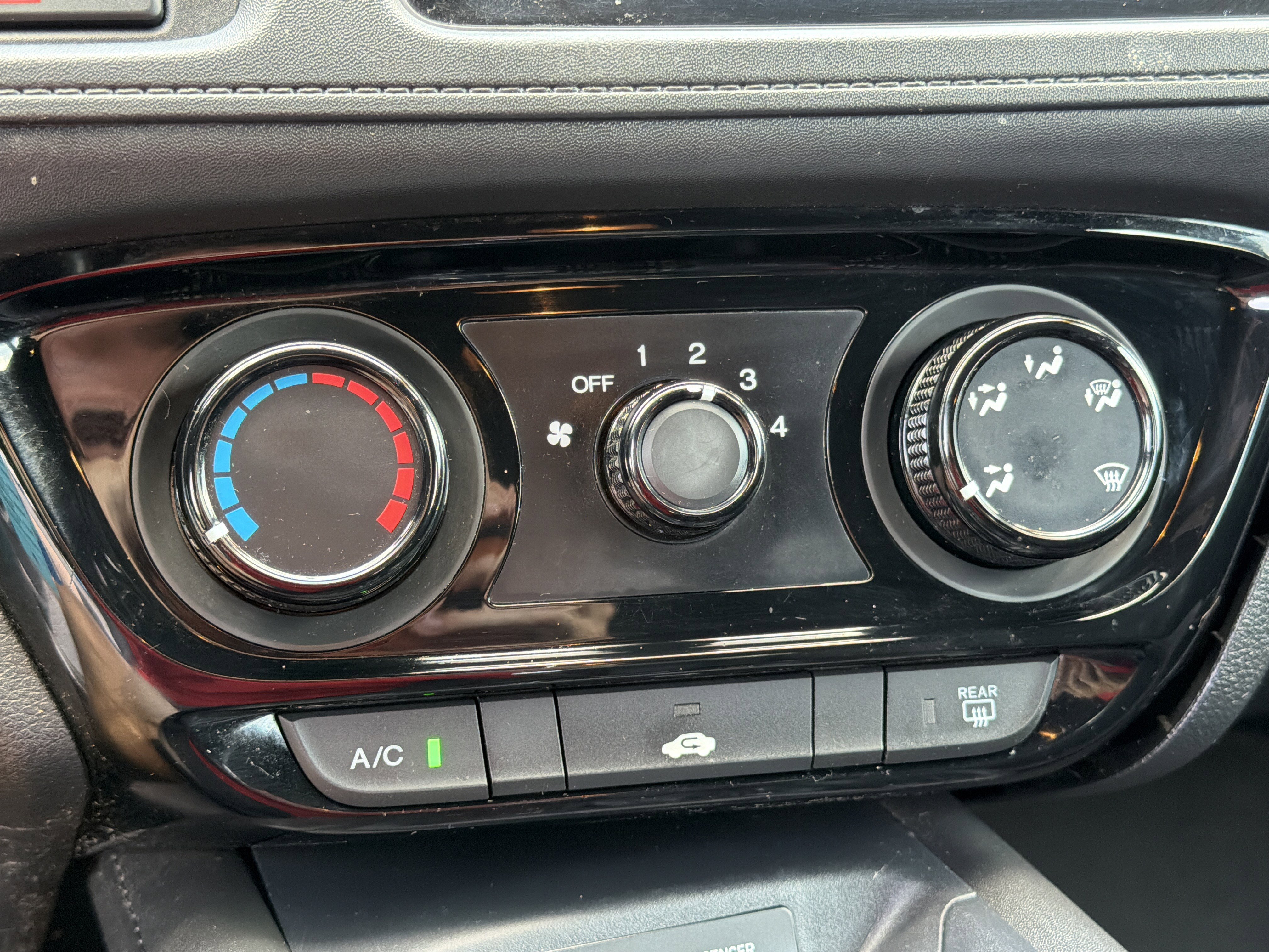 Used 2019 Silver Honda Sport image 7