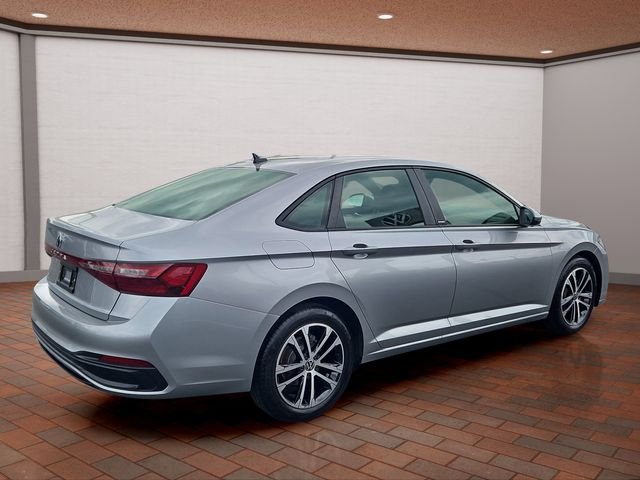 Used 2026 Silver Metallic Volkswagen 1.5T Sport image 9