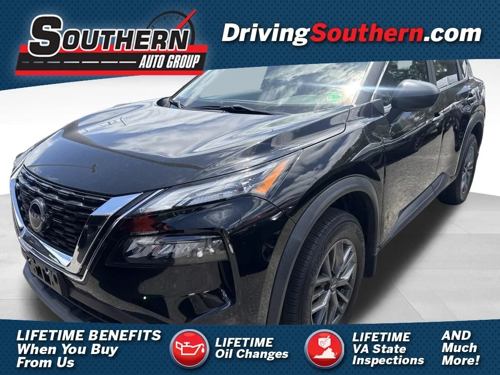 Used 2023 Black Nissan S image 1