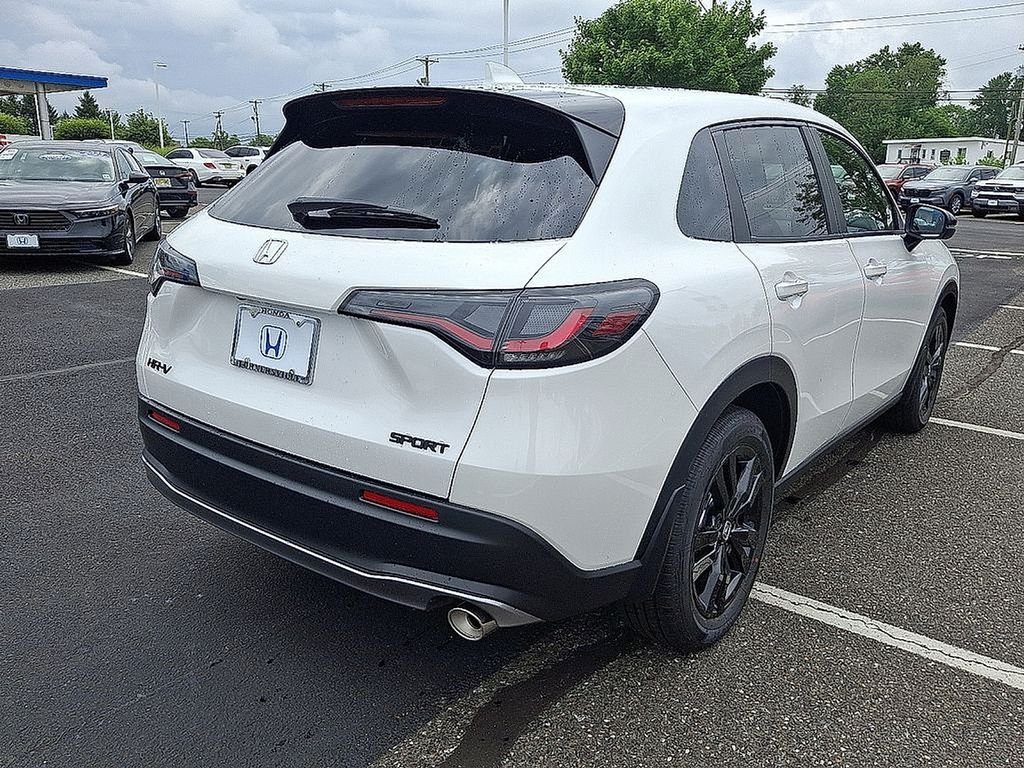 New 2027 Platinum White Pearl Honda Sport AWD image 4