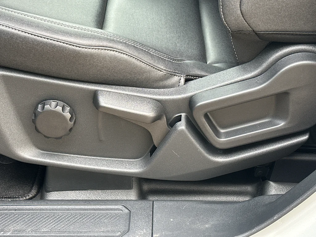 New 2026 Avalanche Gray Ford Badlands® image 29