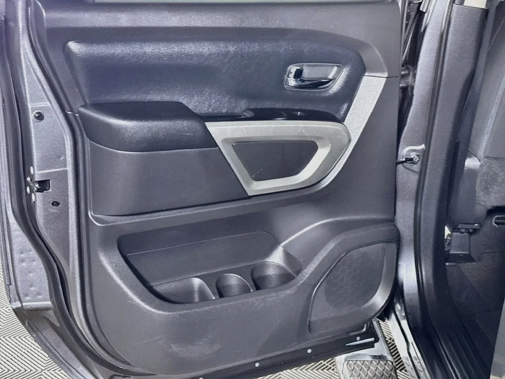 Used 2017 Gray Nissan SV image 19
