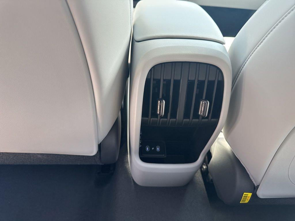 New 2026 Green Hyundai SEL Premium AWD image 26
