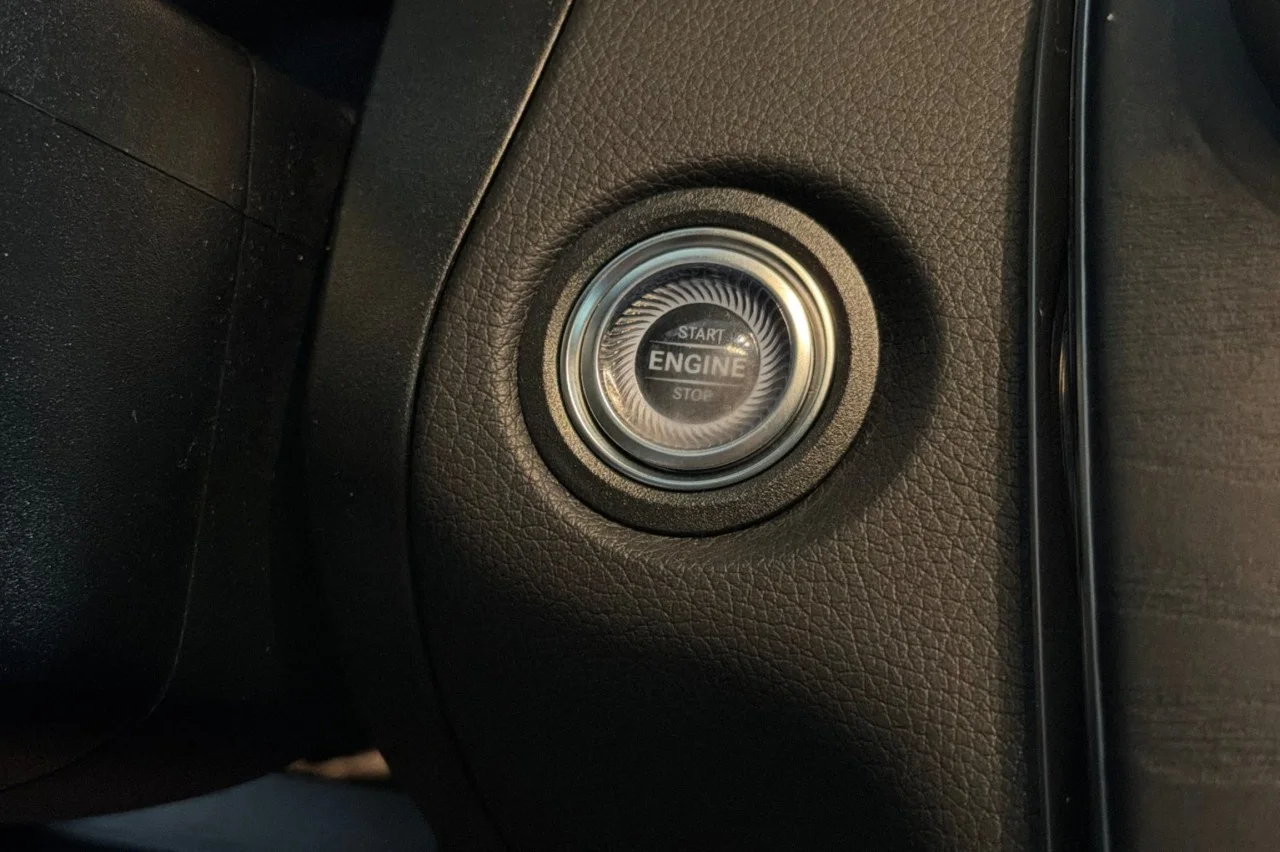 Certified Used 2022 Black Mercedes-Benz GLC 300 image 20