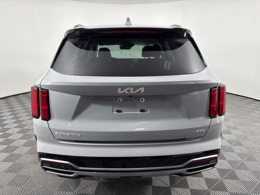 Used 2023 Gray Kia SX image 6