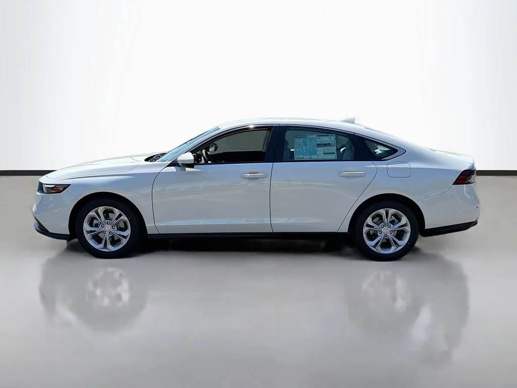 New 2026 Platinum White Pearl Honda LX image 9